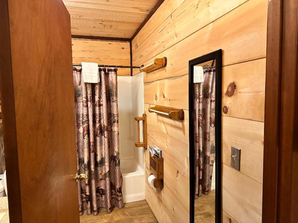 Best Bear Lodge & Campground Irons 외부 사진